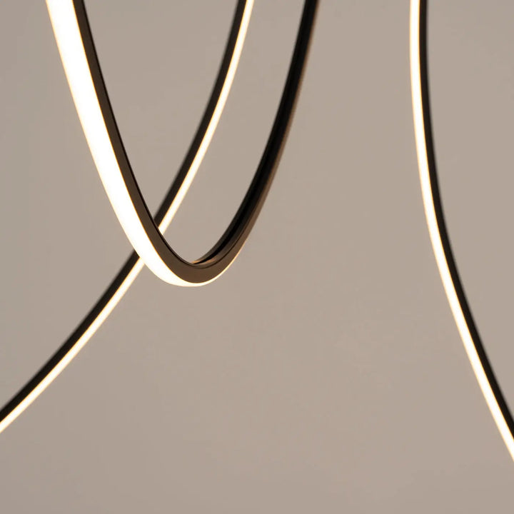 Lustre ALVAR noir détail du bras