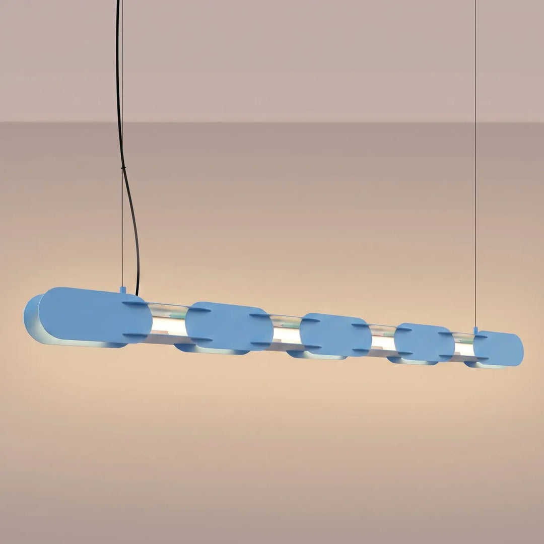 Lustre noir allumé