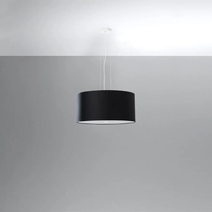 Lustre noir éteint