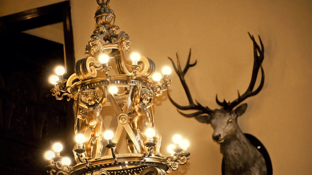 Où acheter un lustre ancien et à quel prix ?