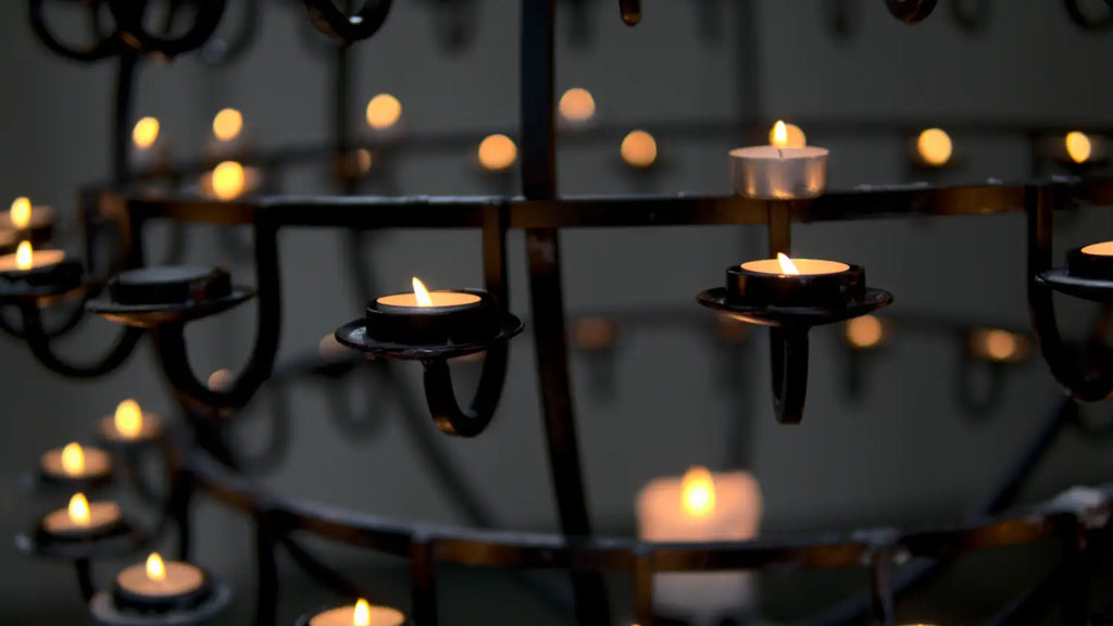 Ideas originales de decoración con lámparas de araña negras