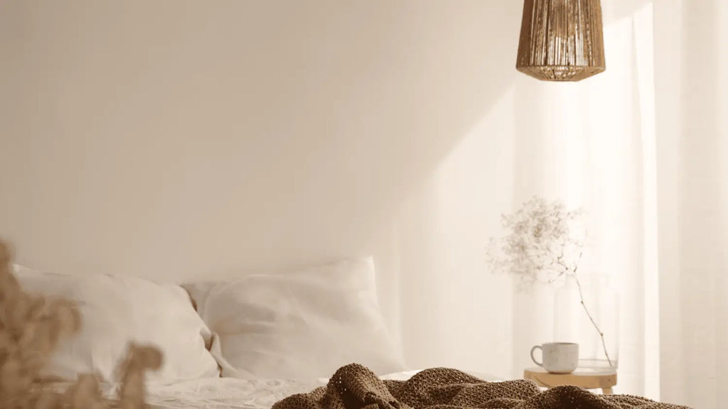 1. ¿Por qué elegir una lámpara de araña de ratán para la decoración de tu interior?