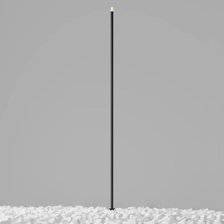 Luminaire extérieur piquet extérieur led noir cylindrique mat avec petit capuchon beige pour usage extérieur led
