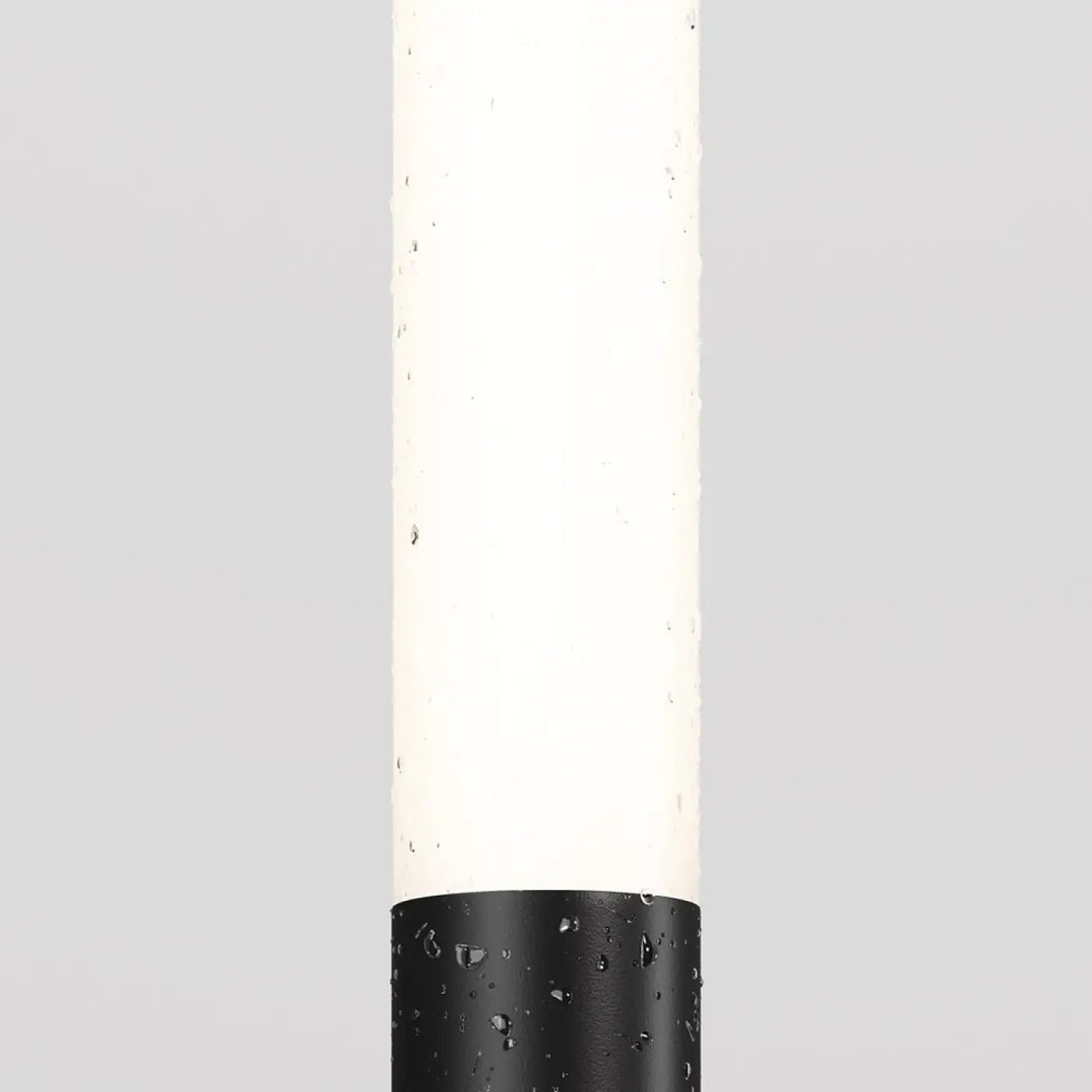 Luminaire extérieur flare avec piquet lumineux en aluminium noir et tige fine design moderne blanc translucide et noir mat