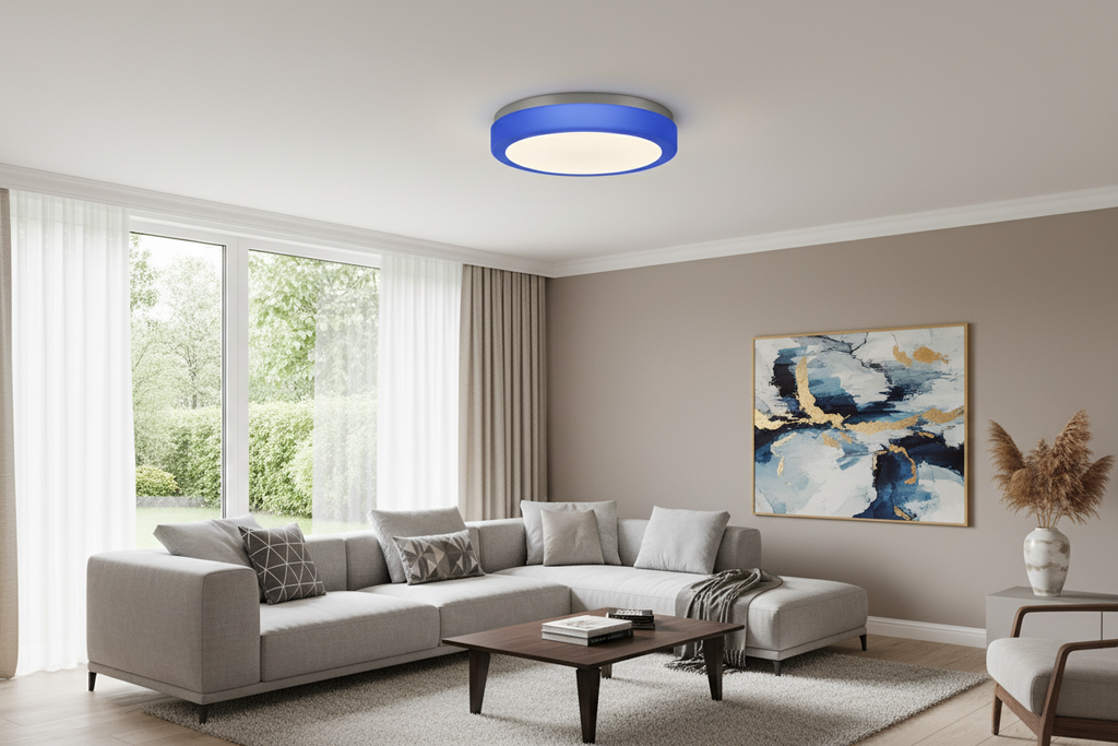 Plafonnier bleu dans une maison