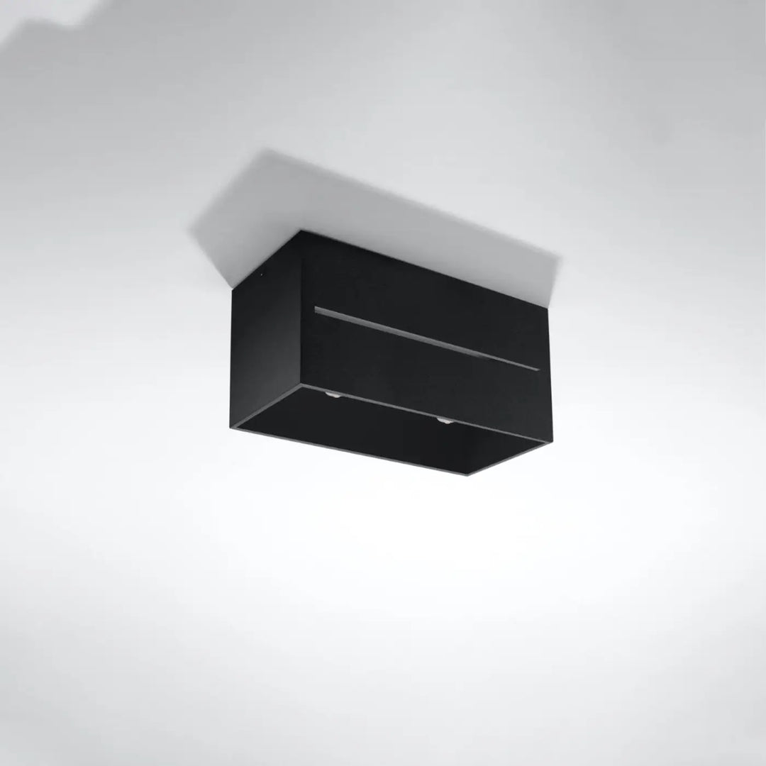 Luminaire plafonnier noir éteint