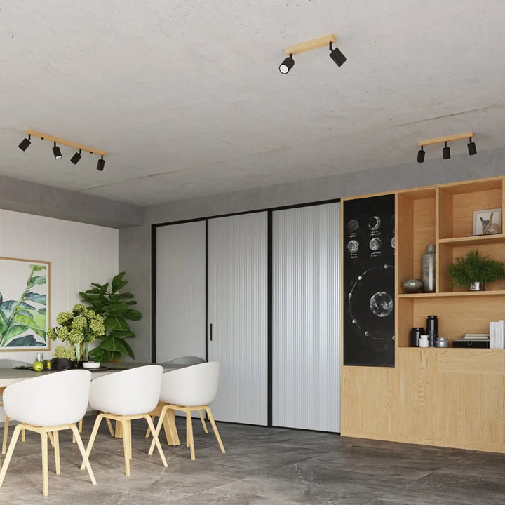 Plafonnier blanc/bois naturel vue rapprochée dans son décor