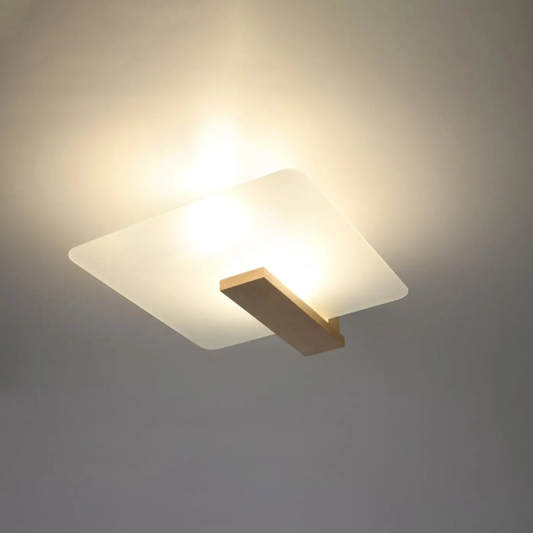 Luminaire plafonnier bois naturel allumé