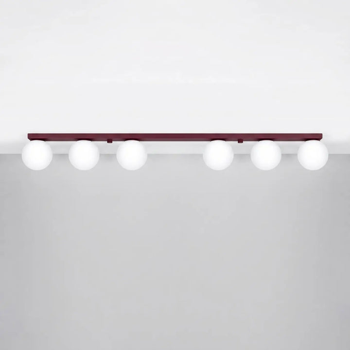 Luminaire Plafonnier bordeaux éteinte, vue rapprochée