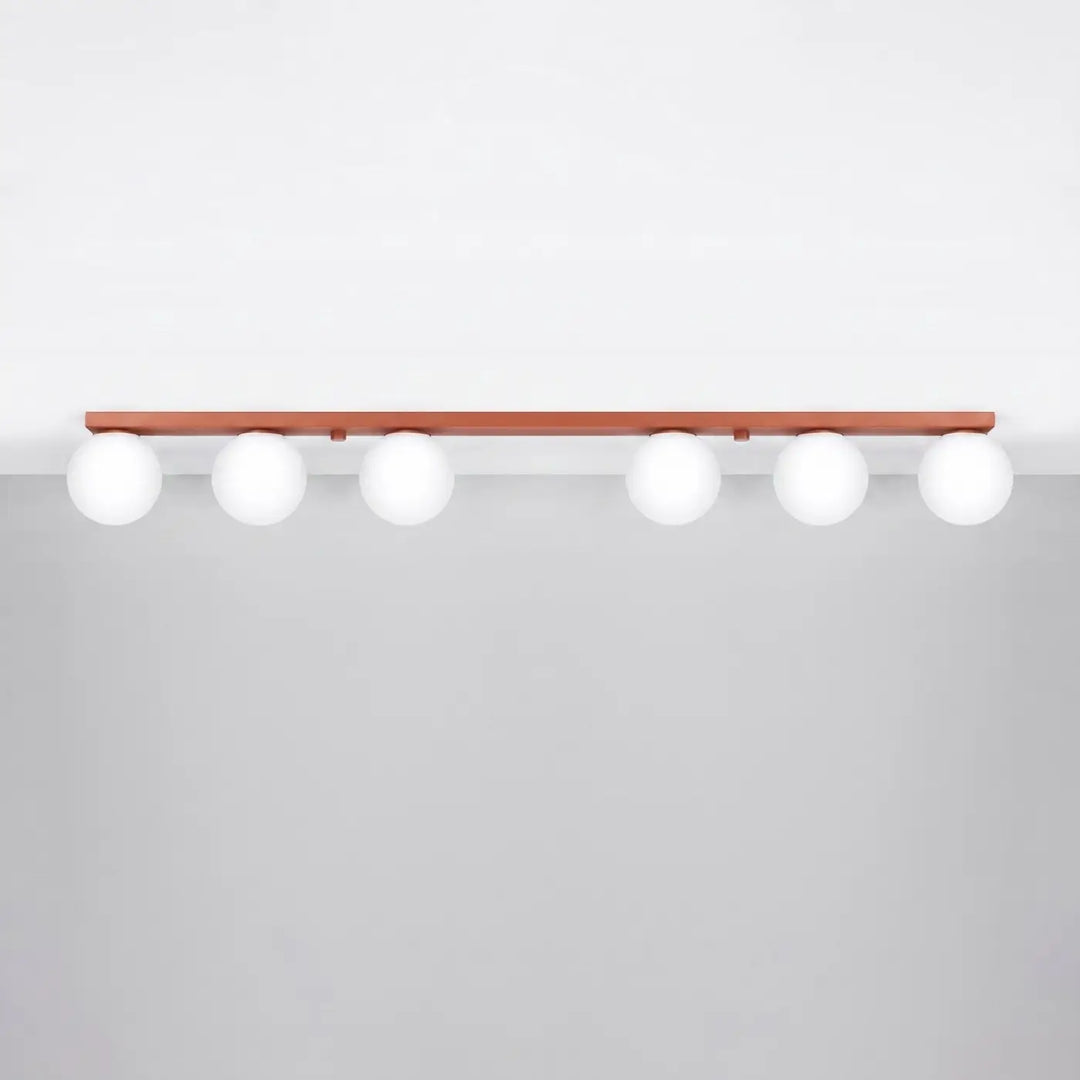Luminaire Plafonnier ocre rouge éteinte, vue rapprochée