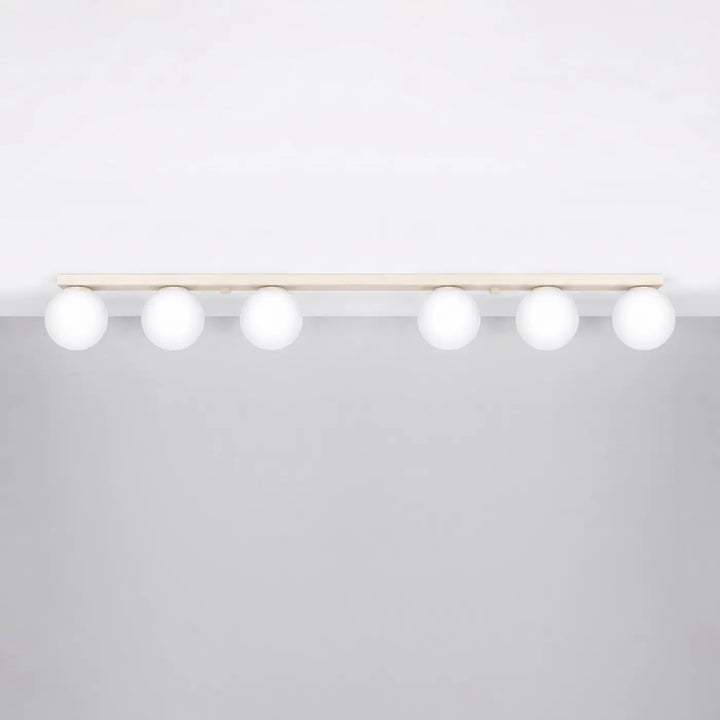 Luminaire Plafonnier beige éteinte, vue rapprochée