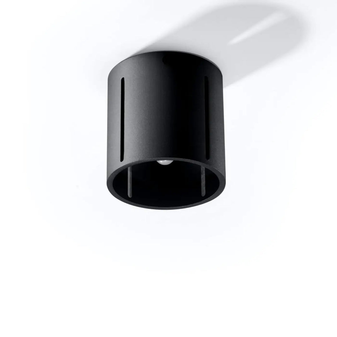 Luminaire plafonnier noir éteint