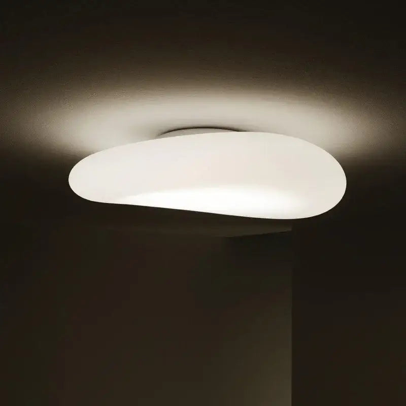 Plafonnier contemporain rond blanc led intérieur chic