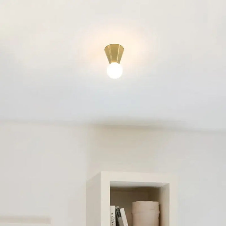 Plafonnier Design Minimaliste En Laiton Brossé


