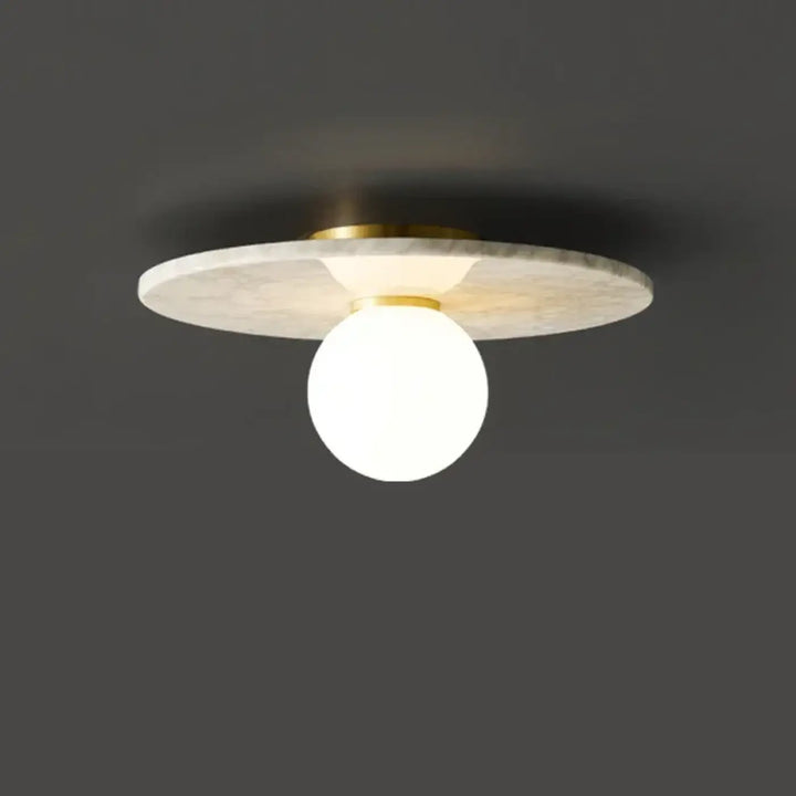 Plafonnier design en pierre verte et verre opalin moderne