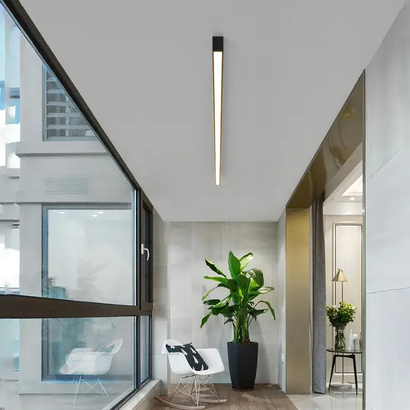 Plafonnier encastré LED linéaire style moderne minimaliste

