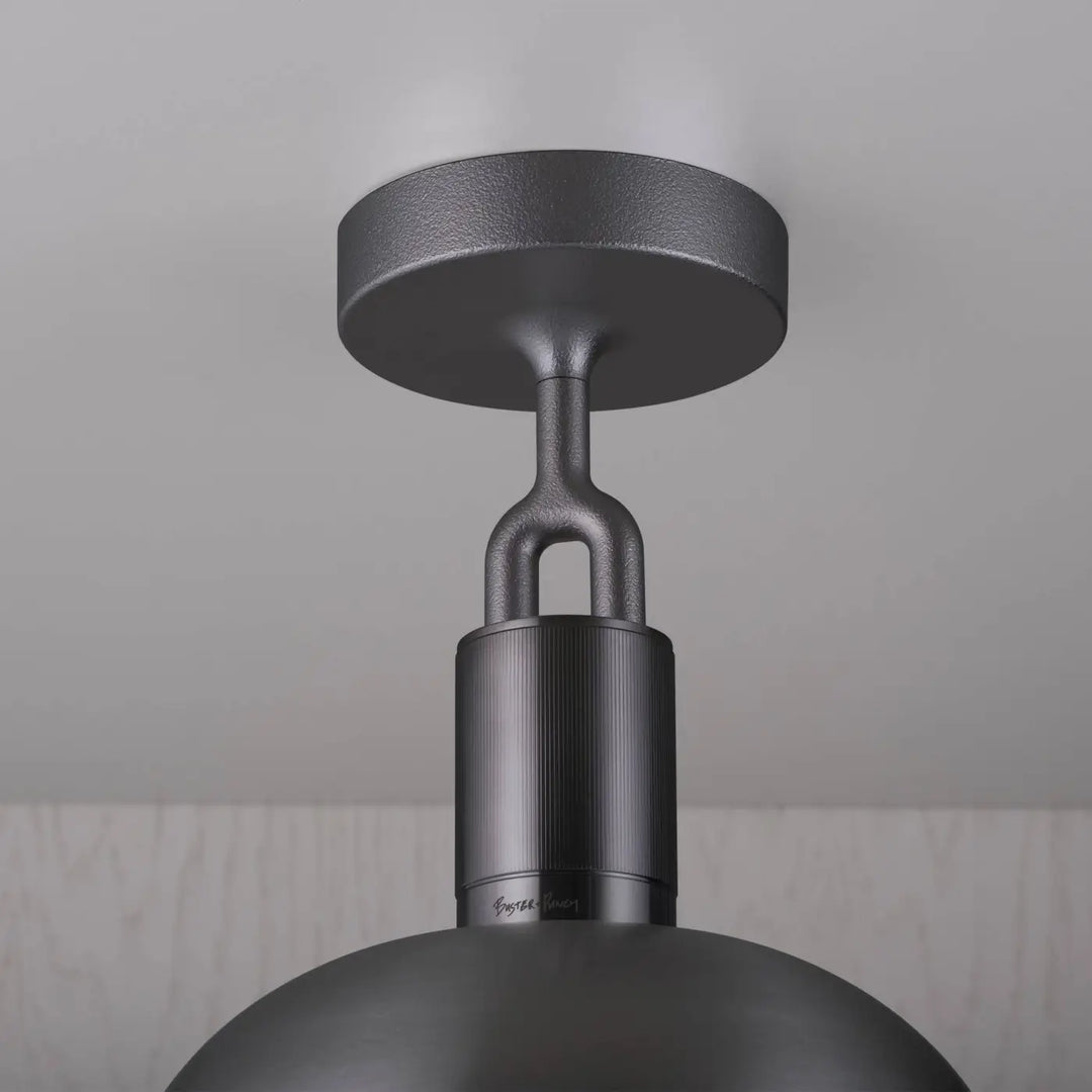 Plafonnier Forked grand modèle finition grise avec abat-jour et globe en verre fumé #couleur_gris