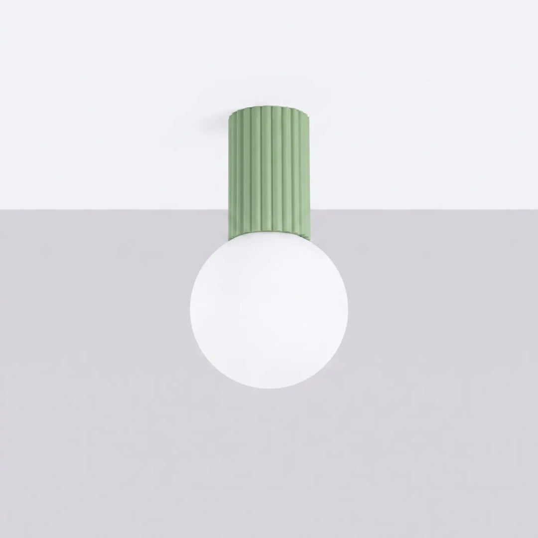 Luminaire Plafonnier sauge éteinte, vue rapprochée