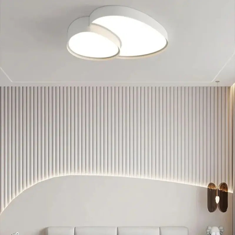 Plafonnier LED design à formes organiques modernes