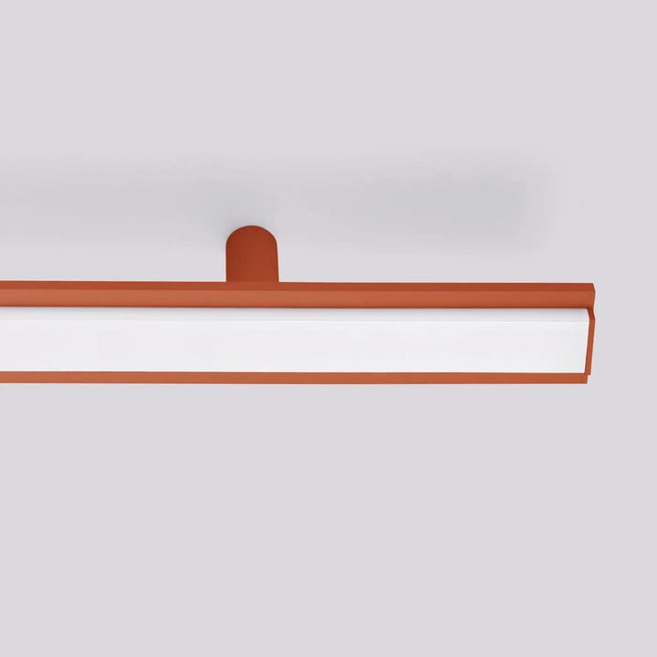 Plafonnier linéaire LAGOM ocre rouge éteinte, détail de la fixation