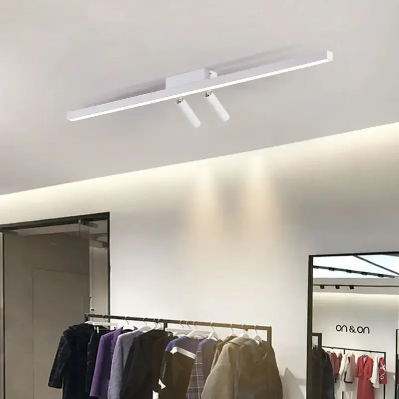 Plafonnier Linéaire Noir Design Avec Double Projecteur

