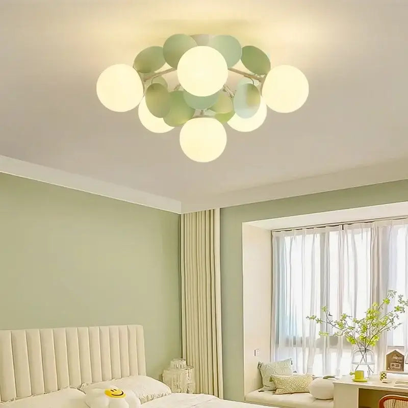 Plafonnier design en globes led éclairage blanc vert chic