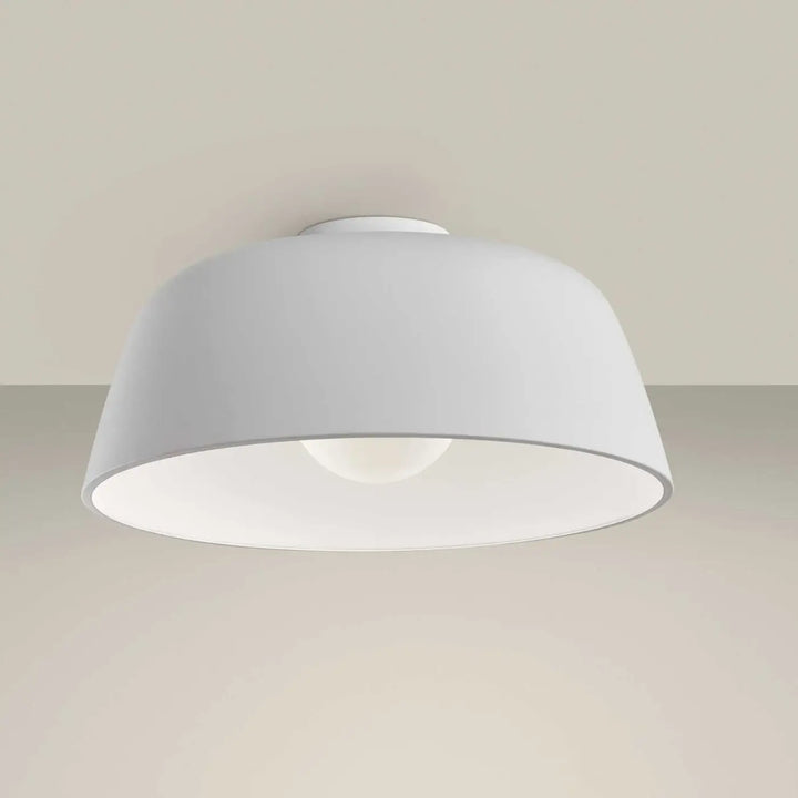 Plafonnier Miso blanc à la forme épurée #couleur_blanc