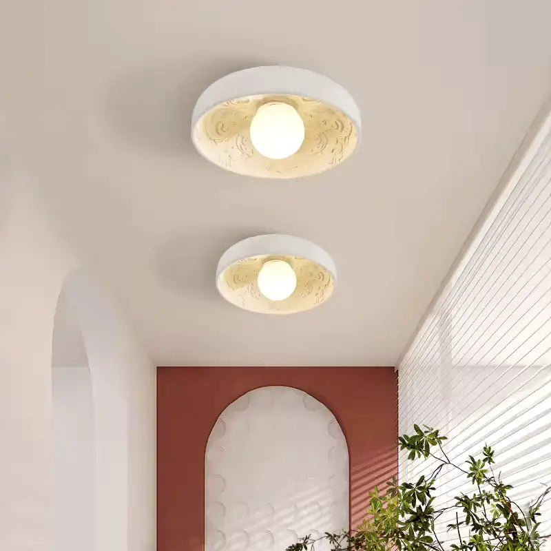 Plafonnier Moderne Design Rond Blanc Et Beige Sculpté Élégant

