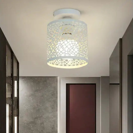 Plafonnier Noir Orientale À Motifs Découpés Pour Couloir Chic

