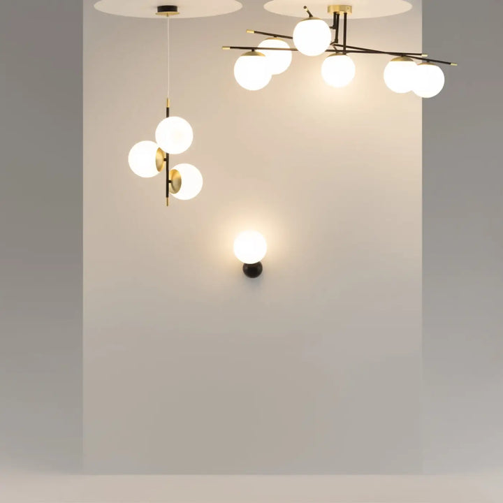 Luminaire plafonnier nostalgia xxl en verre sphérique moderne avec accents en laiton pour éclairage mural et suspension
