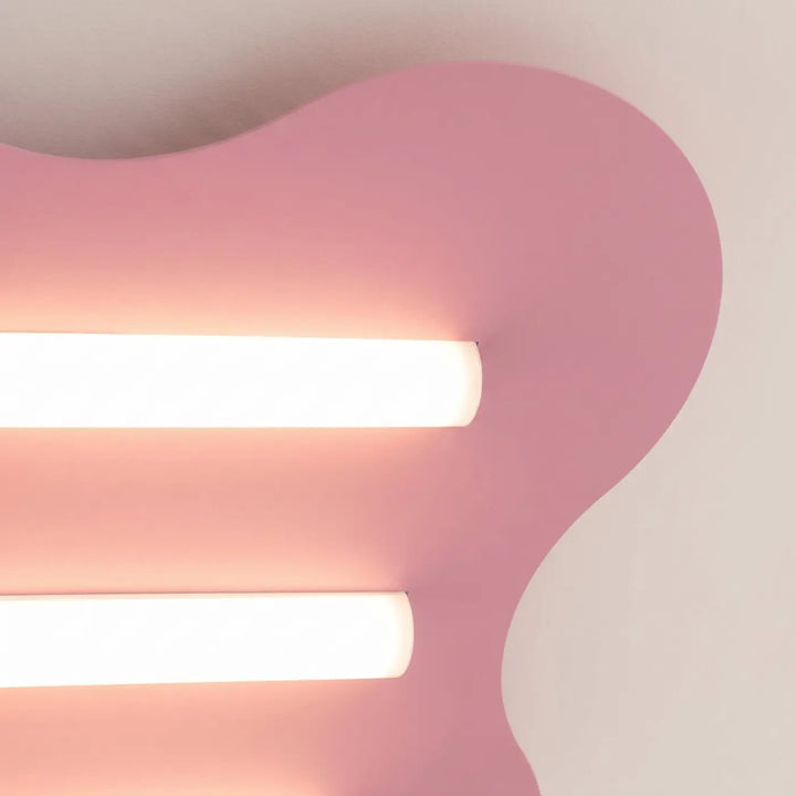 Plafonnier KLOVER rose allumée, détail des tubes