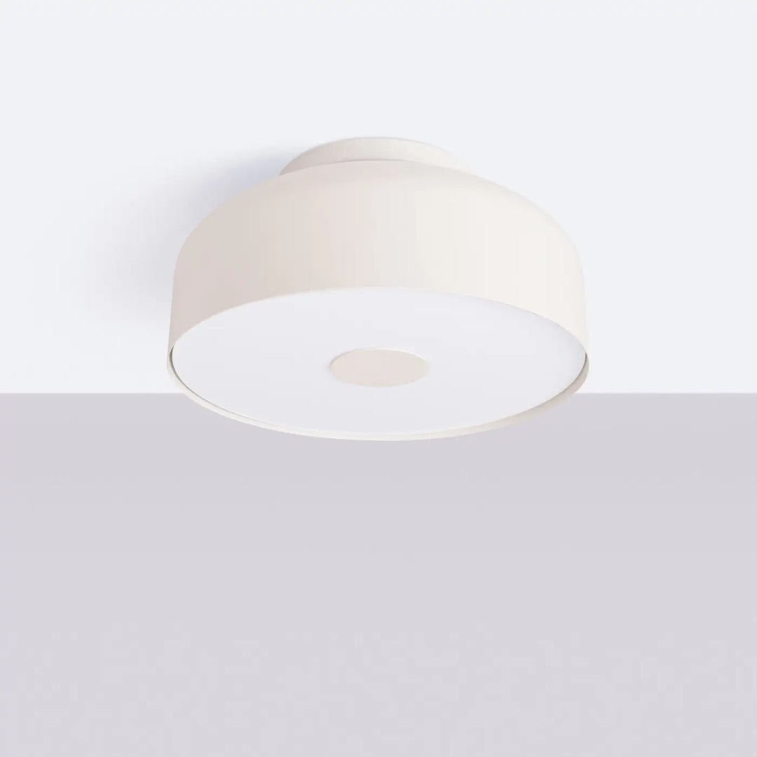 Luminaire Plafonnier beige éteinte, vue rapprochée