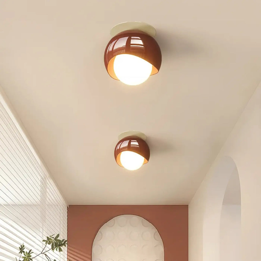 Plafonnier rond en verre opalin au style scandinave moderne