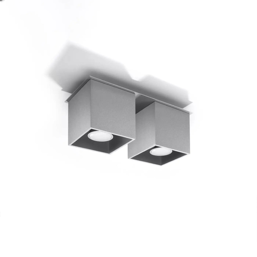 Luminaire Plafonnier gris éteinte, vue rapprochée