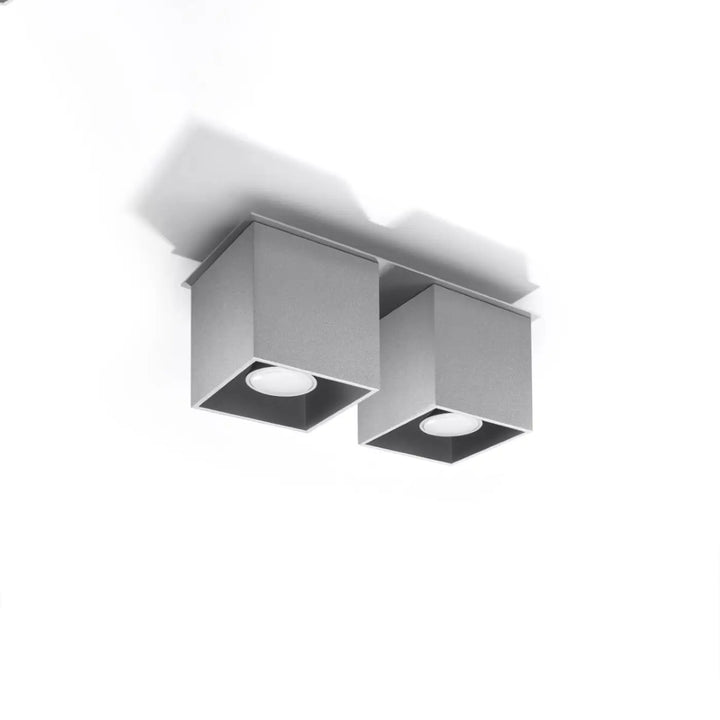 Luminaire Plafonnier gris éteinte, vue rapprochée