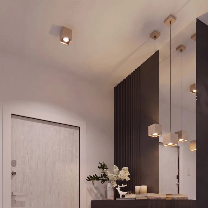 Luminaire Plafonnier taupe dans un intérieur contemporain
