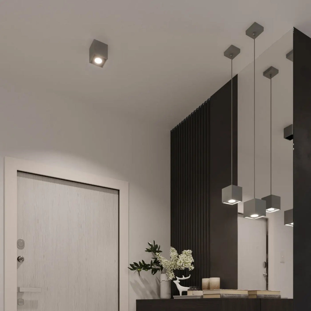 Luminaire Plafonnier gris dans un intérieur contemporain