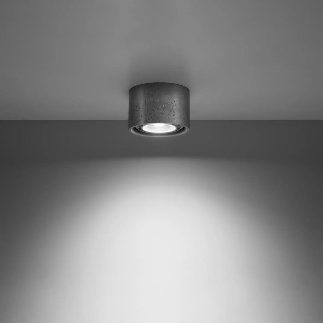 Luminaire plafonnier gris allumé