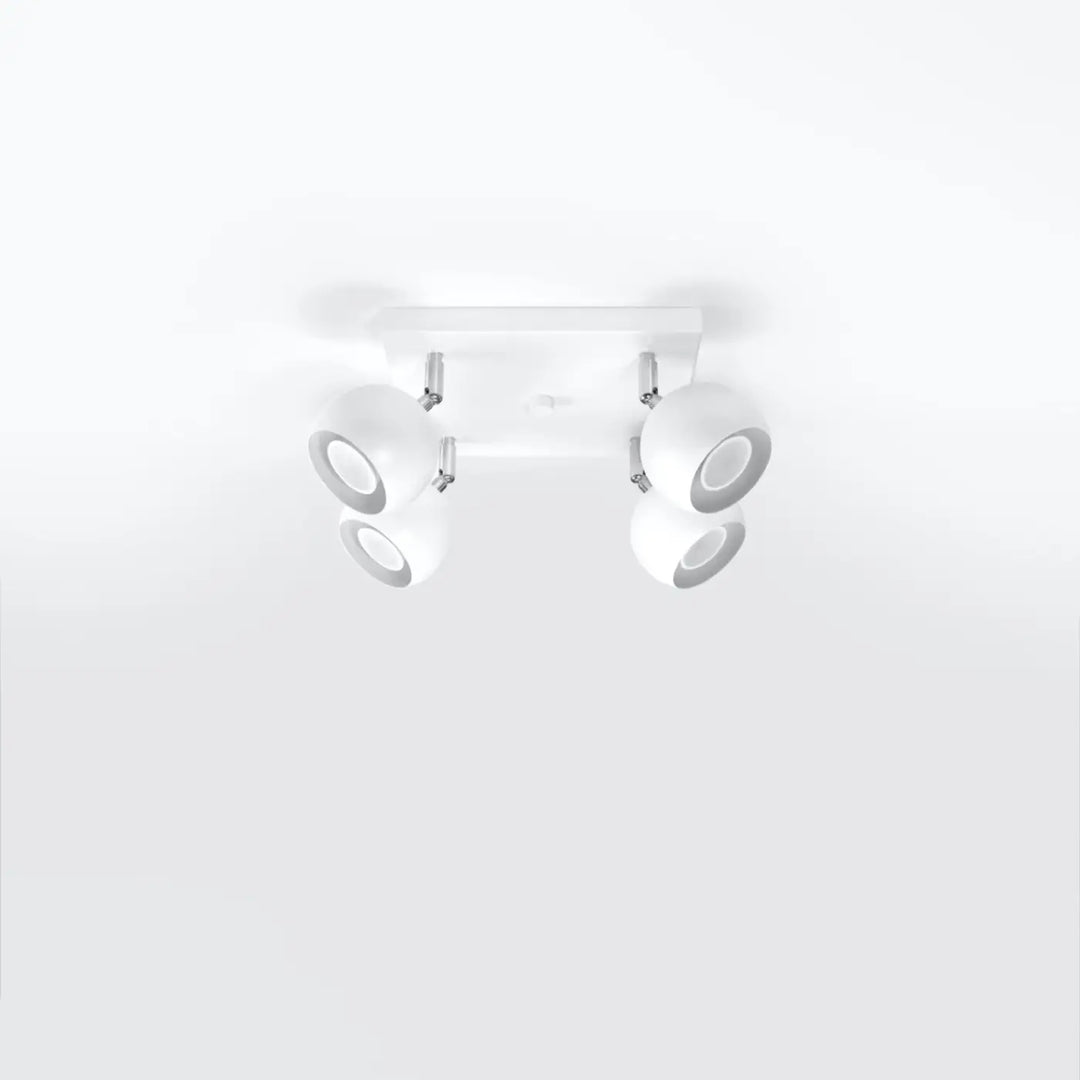 Luminaire plafonnier blanc éteint, vue rapprochée