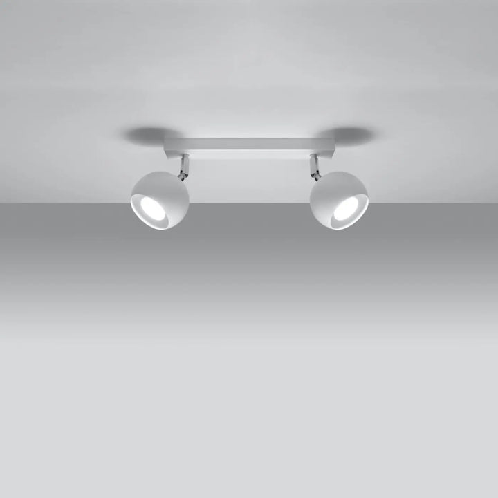 Luminaire plafonnier blanc allumé