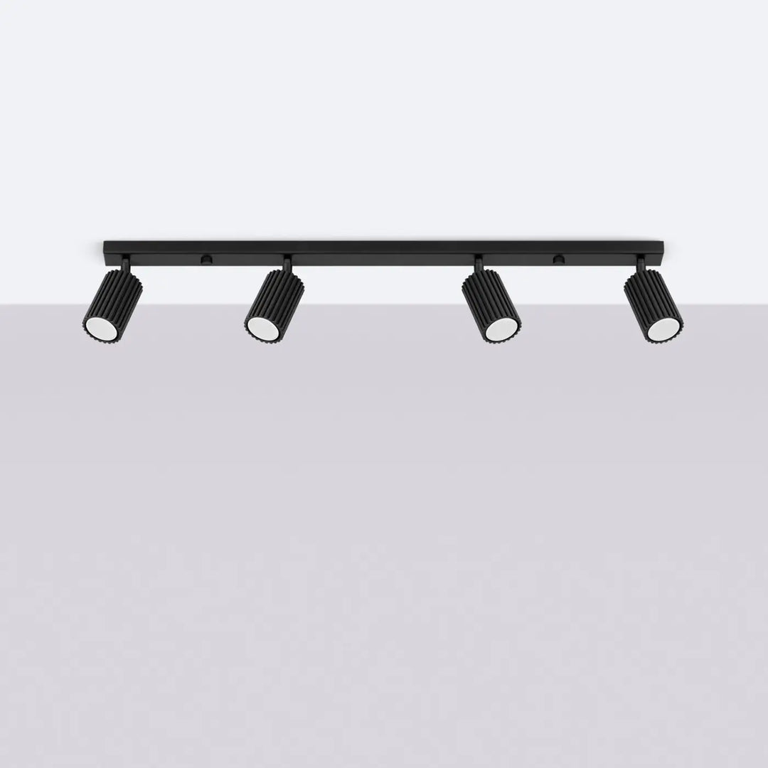 Luminaire Plafonnier noir éteinte, vue rapprochée