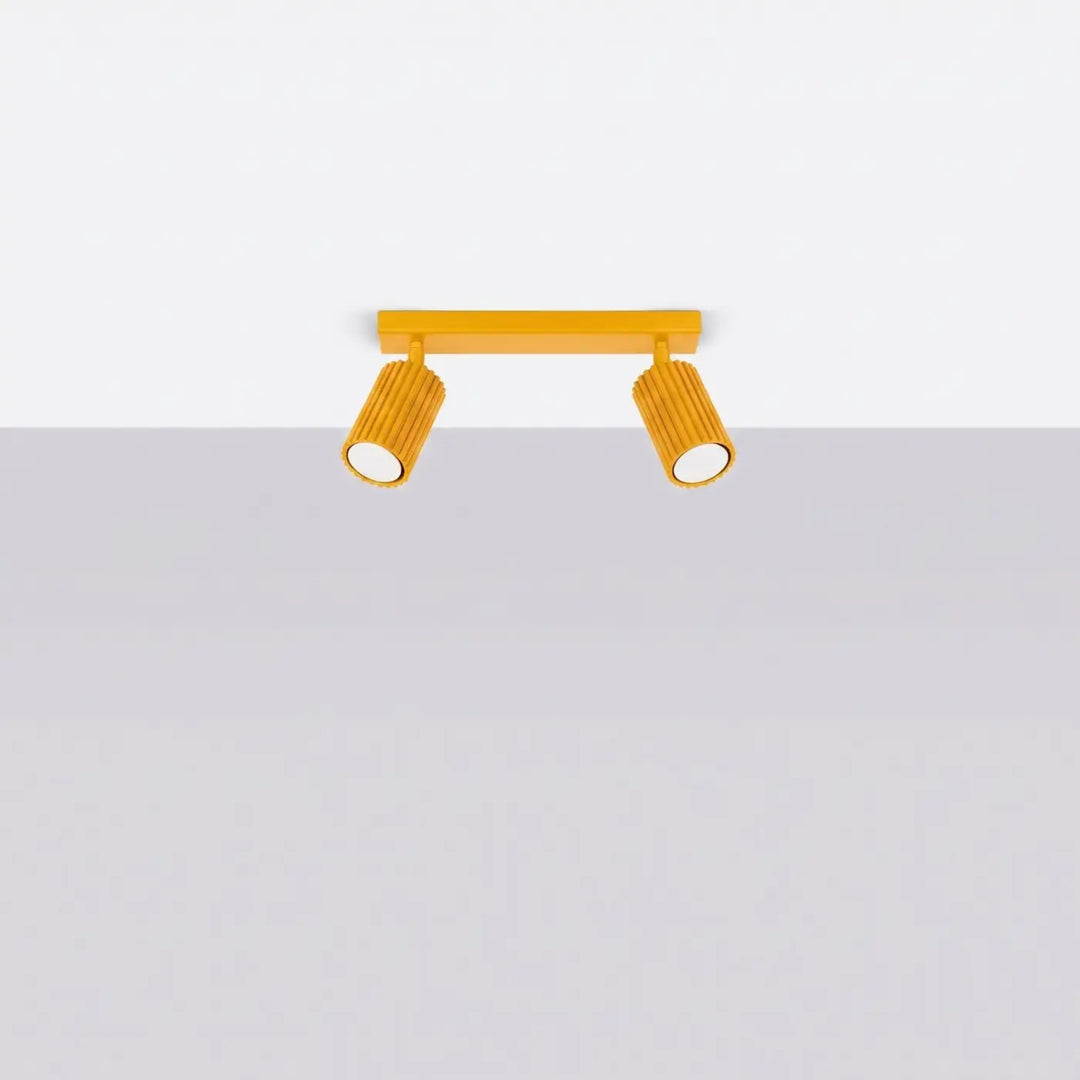 Luminaire Plafonnier jaune éteinte, vue rapprochée
