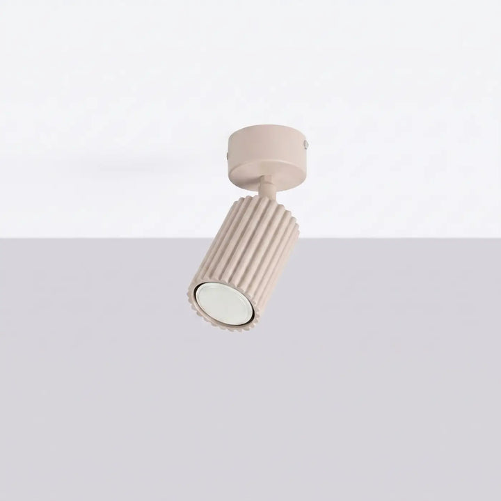Luminaire Plafonnier taupe éteinte, vue rapprochée