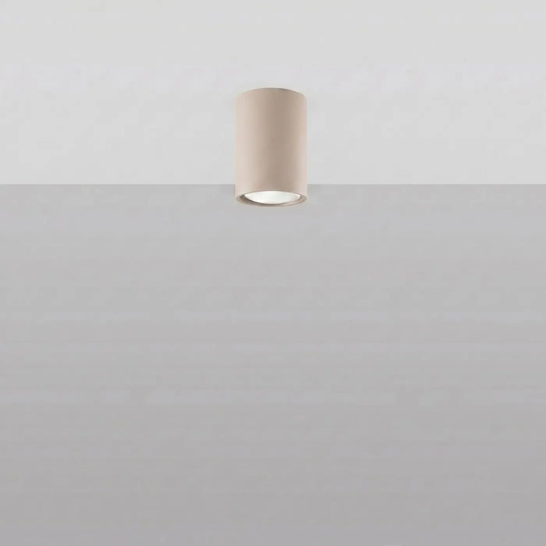 Luminaire Plafonnier taupe éteinte, vue rapprochée