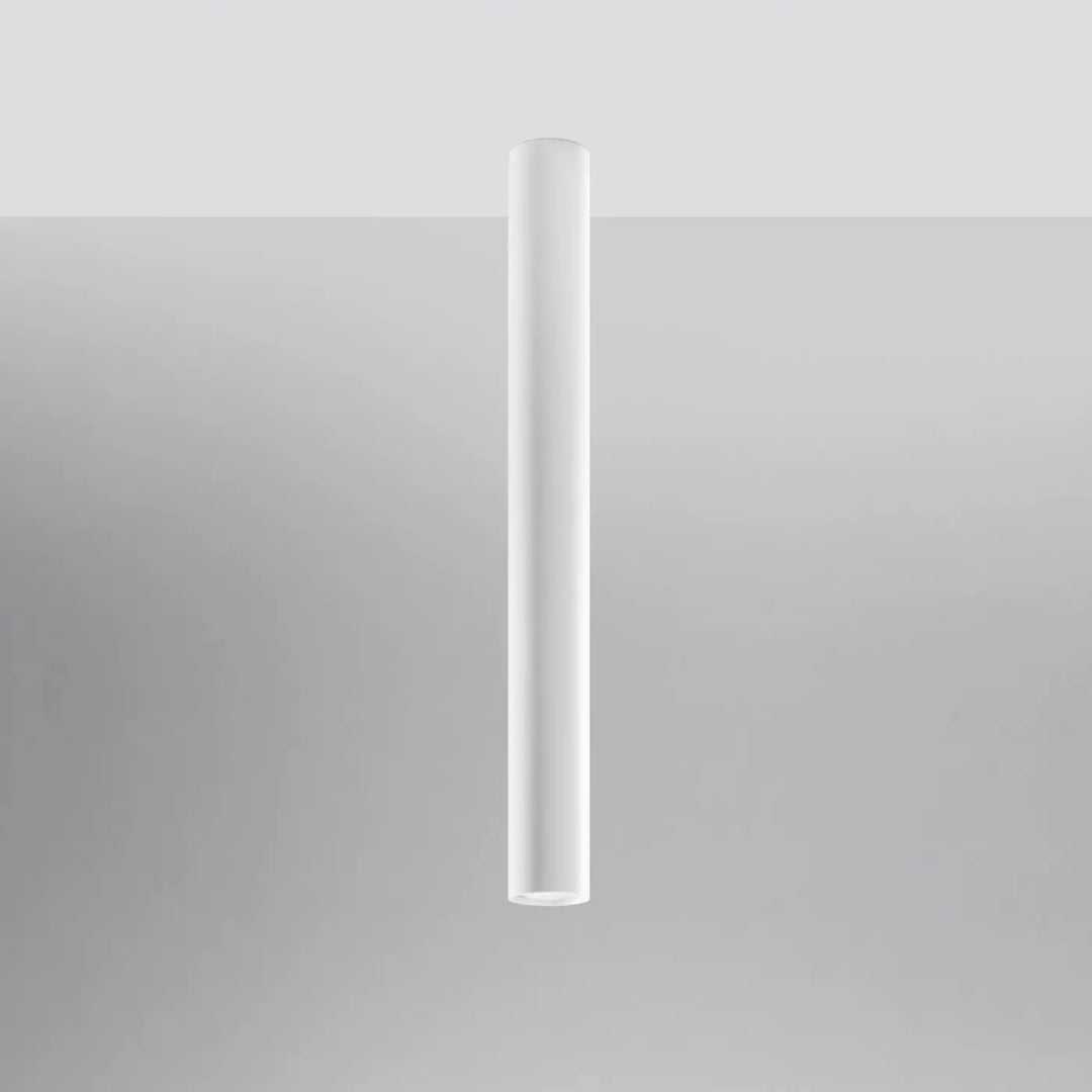 Luminaire Plafonnier blanc éteinte, vue rapprochée
