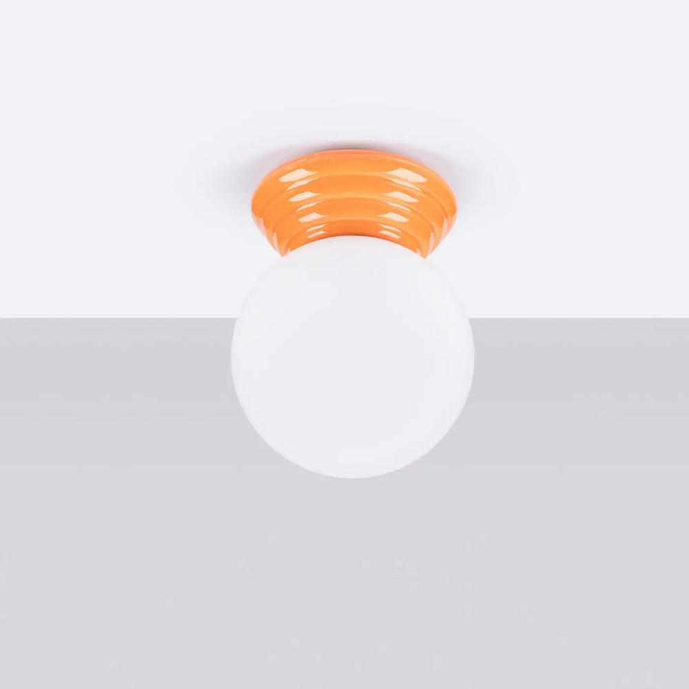Plafonnier lampe zori orange avec abat-jour sphérique en verre blanc pour une belle décoration aux qualités esthétiques