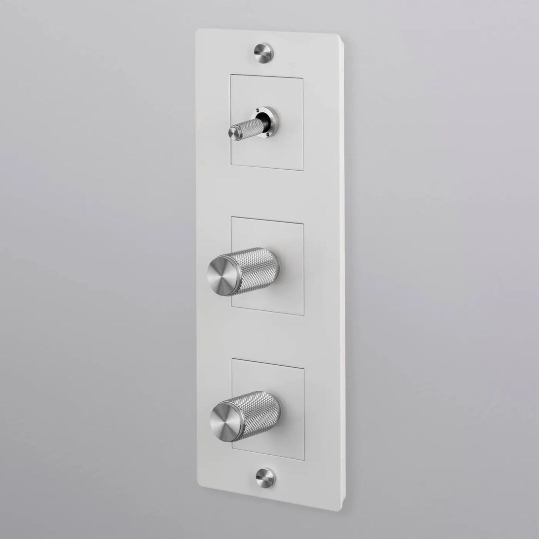 Plaque de finition Wall Plate 3 postes verticale #couleur_blanc