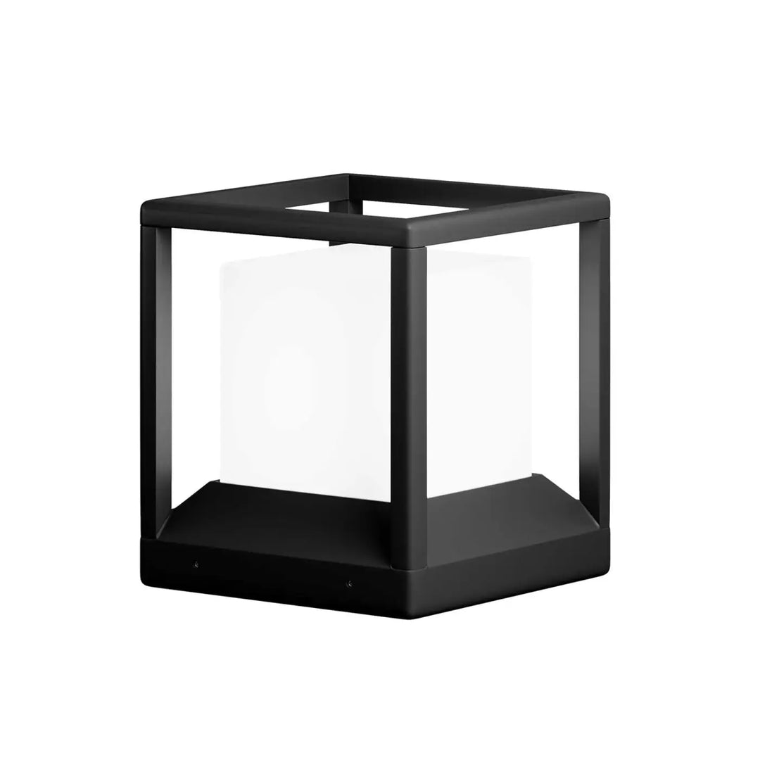 Borne extérieur trim potelet noir en acier avec cadre ajouré et panneaux en verre dépoli pour bord dune terrasse