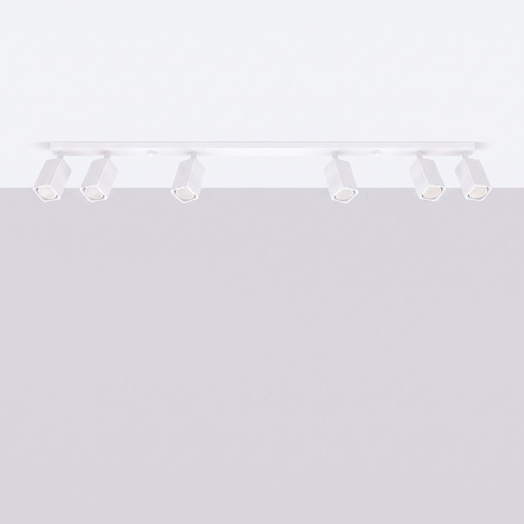 Plafonnier Rayo blanc en rampe à spots orientables, éteint