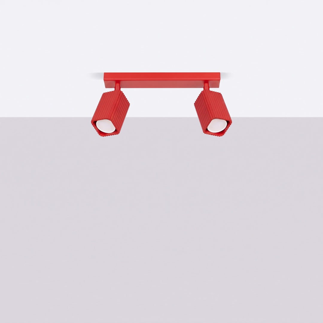 Plafonnier Rayo rouge en rampe à spots orientables, éteint